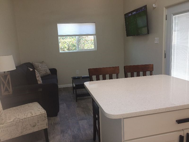 Living Room plus kitchen island