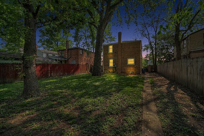 Furnished Finder property 603986_1 photo 9