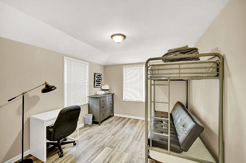 Furnished Finder property 603986_1 photo 17