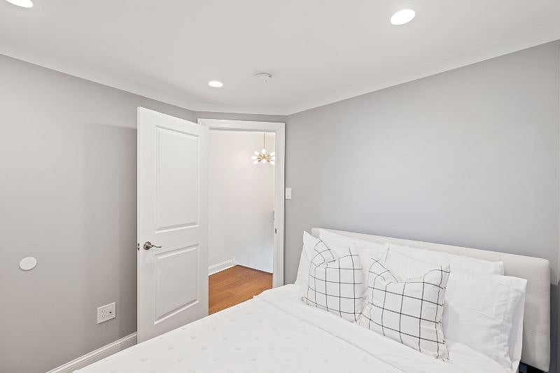 Furnished Finder property 603994_1 photo 17