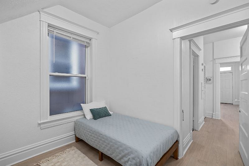 Furnished Finder property 604010_1 photo 14