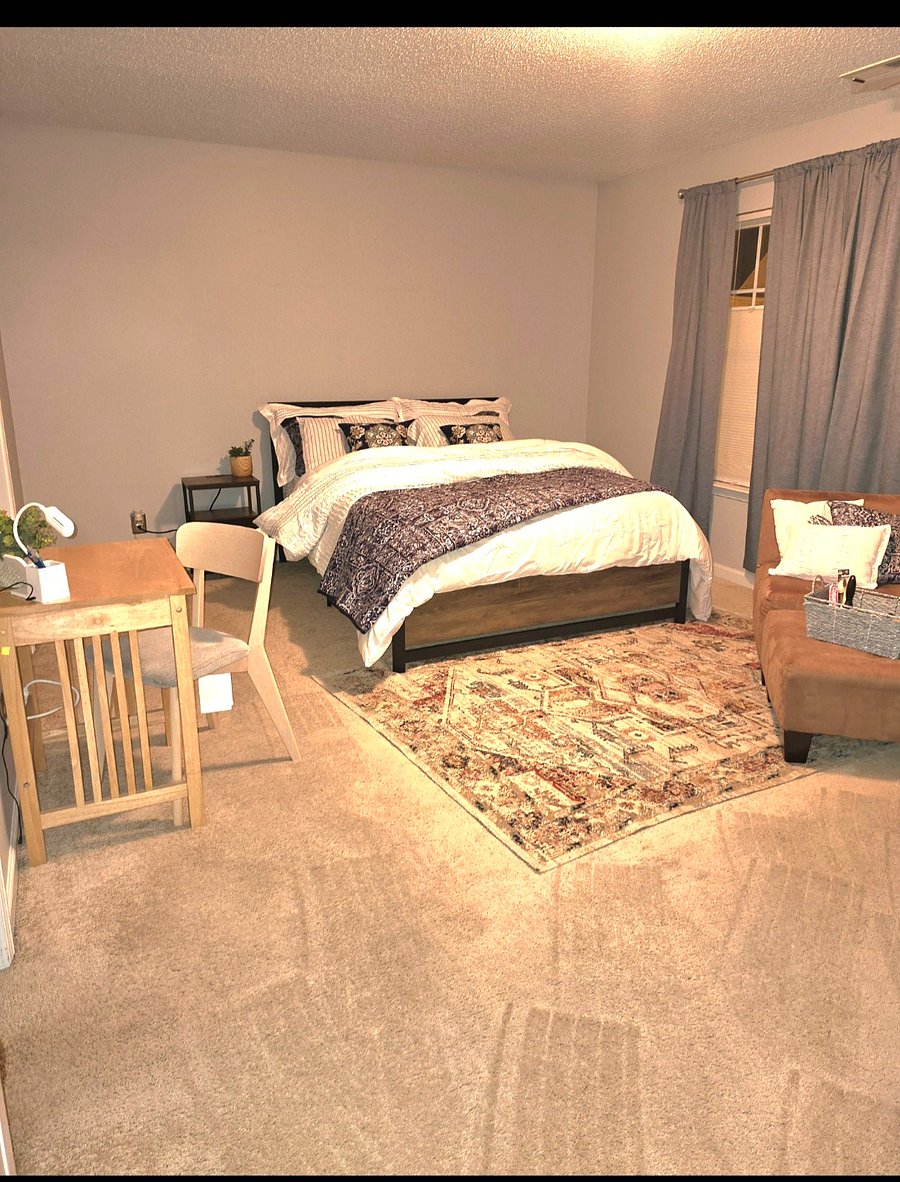 Master suite
