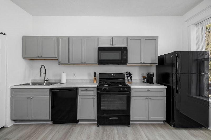 Furnished Finder property 604025_1 photo 20