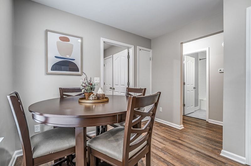 Furnished Finder property 604090_1 photo 9