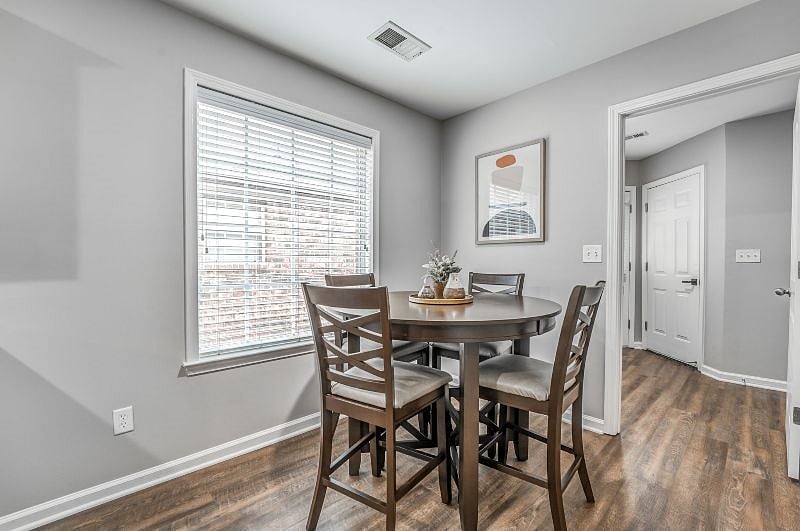 Furnished Finder property 604090_1 photo 10
