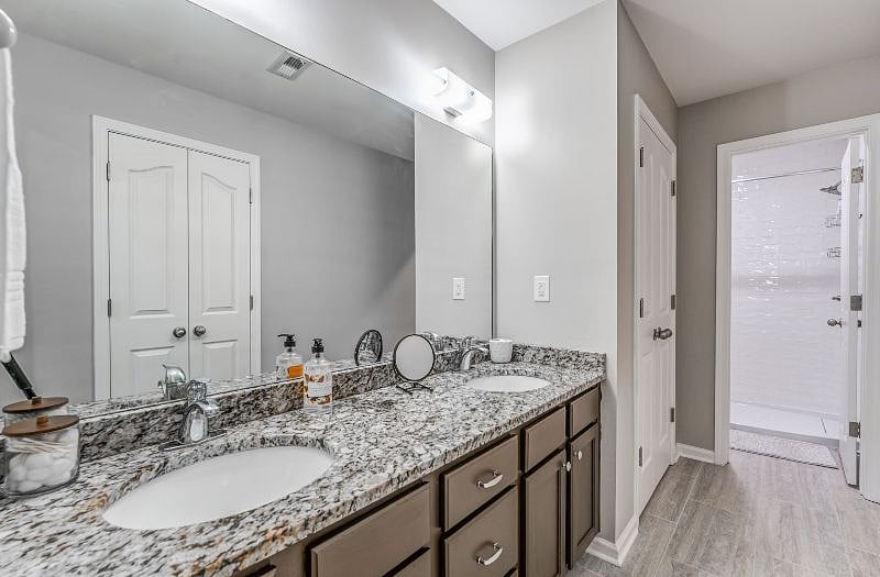 Furnished Finder property 604090_1 photo 15