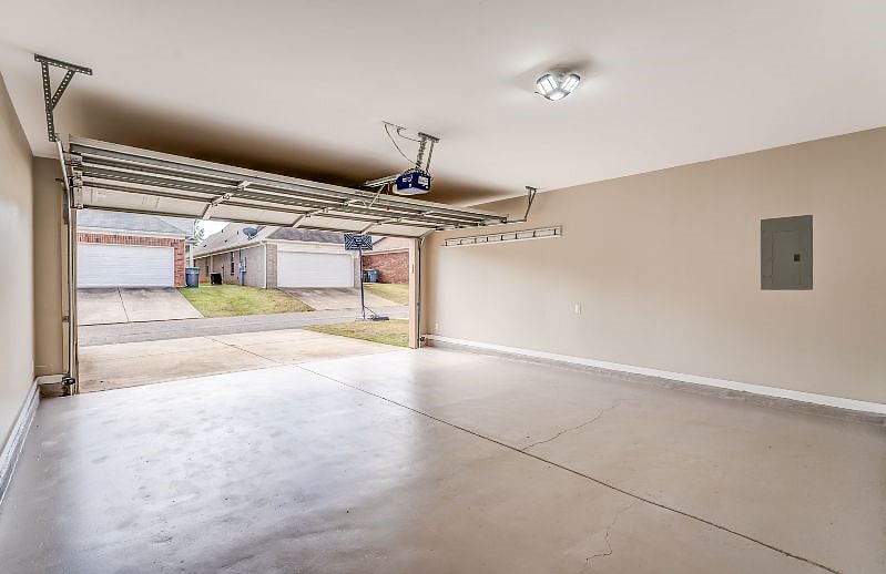 Furnished Finder property 604090_1 photo 25