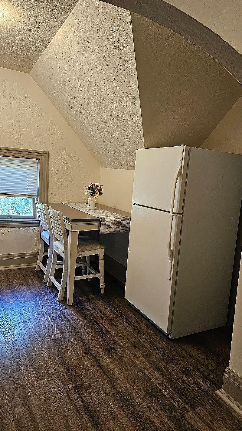 Furnished Finder property 604131_1 photo 8