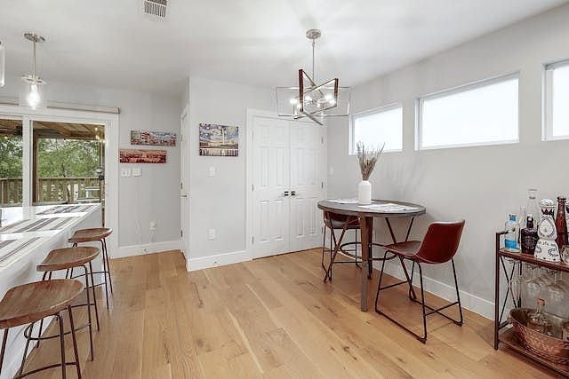 Furnished Finder property 604207_1 photo 3