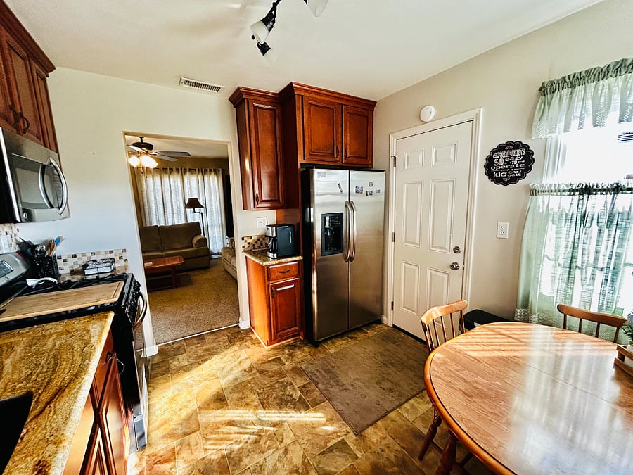 Furnished Finder property 604224_1 photo 9