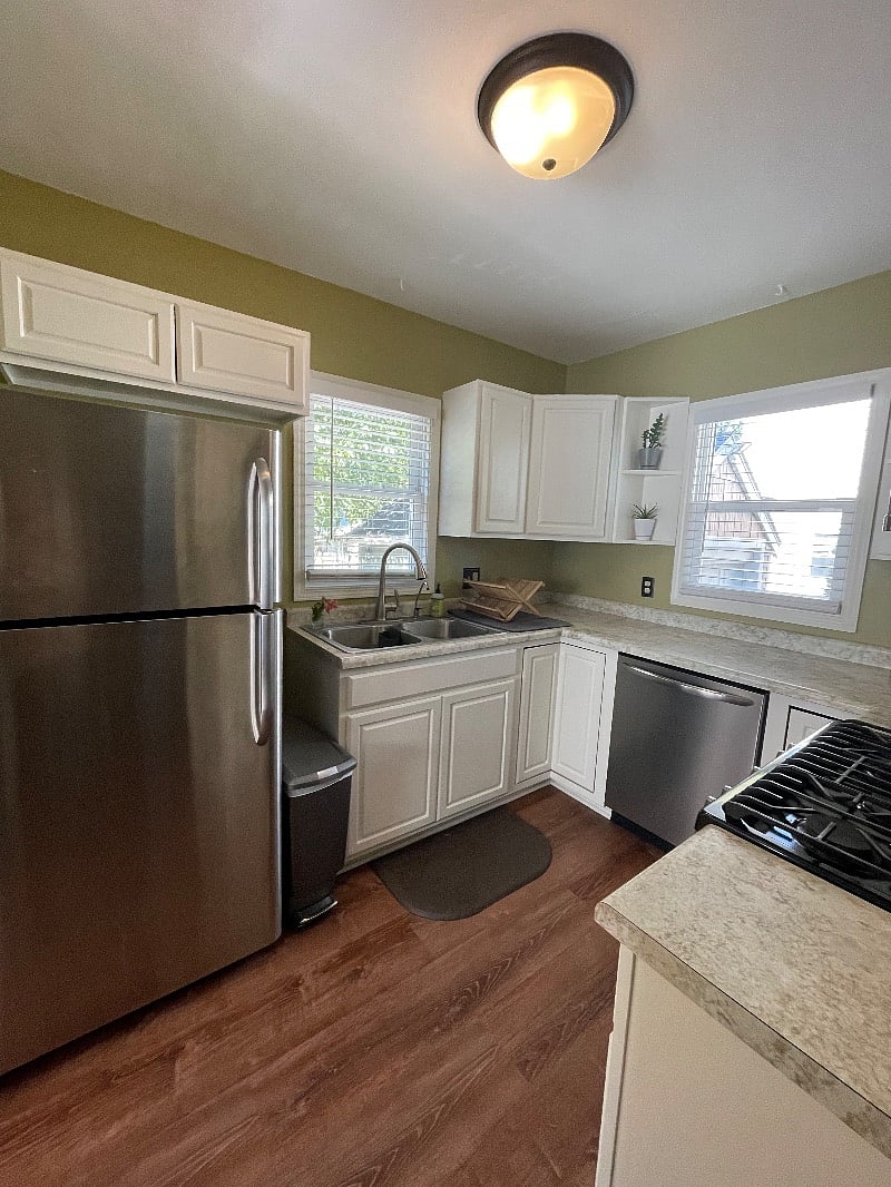 Furnished Finder property 604231_1 photo 6