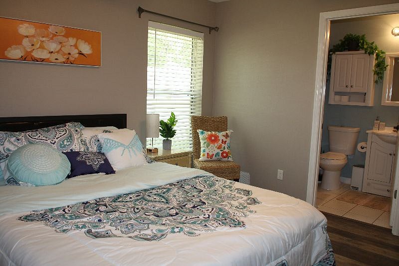 Furnished Finder property 604258_1 photo 11