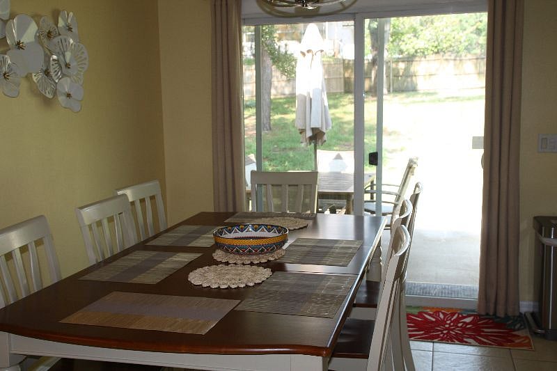 Furnished Finder property 604258_1 photo 33