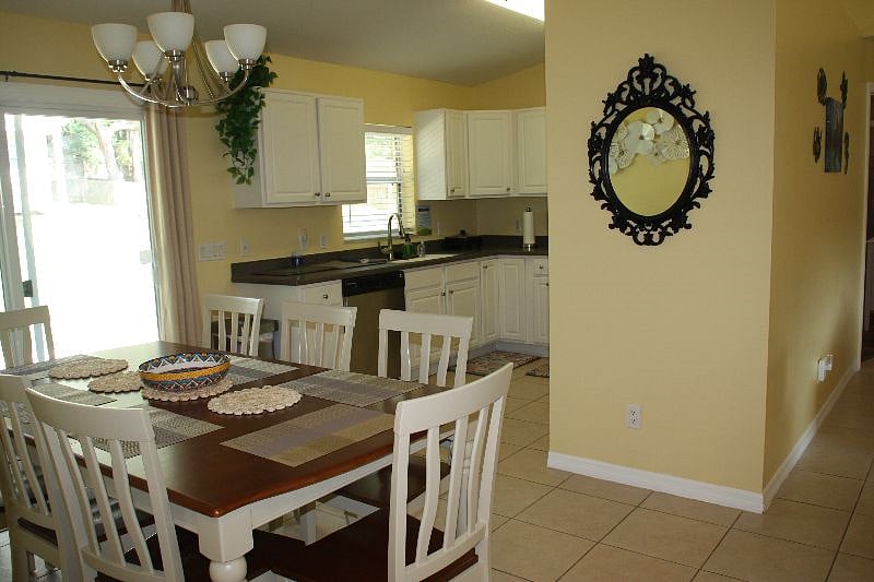 Furnished Finder property 604258_1 photo 37