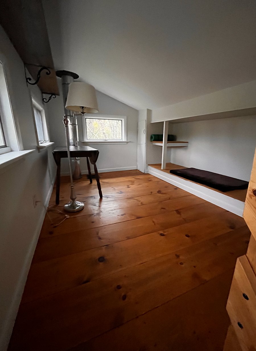 Loft area for work, exercise or storage