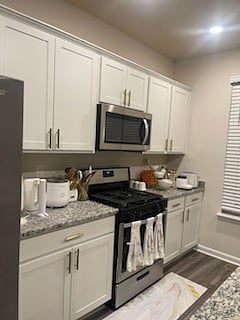 Furnished Finder property 604301_1 photo 5