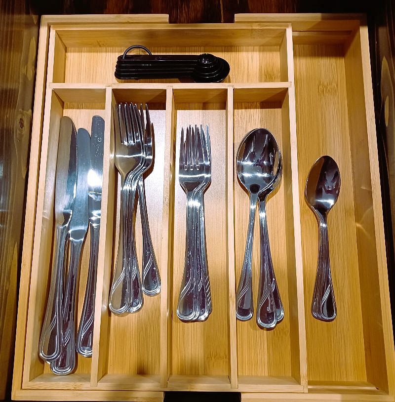 Top Drawer Flatware for 4