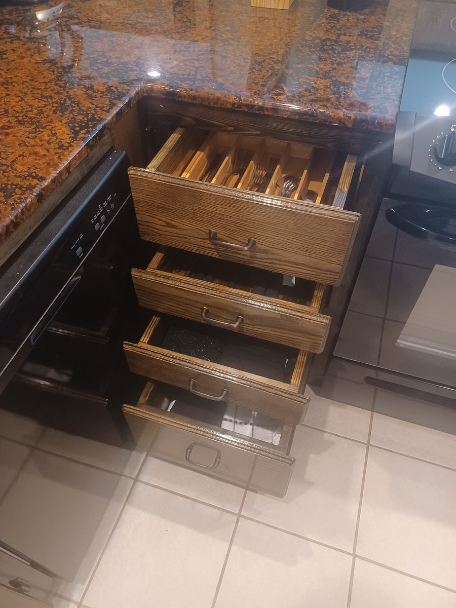 Drawers next to oven
Next pics show contents