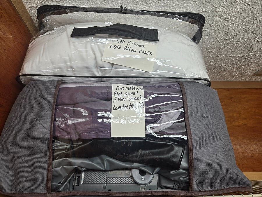 Air Mattress with Bedding