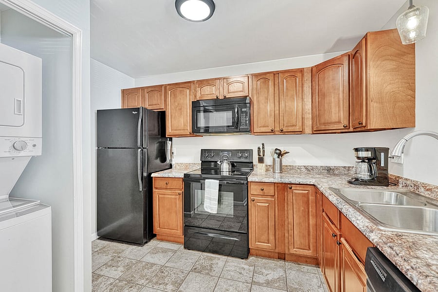 Furnished Finder property 604332_1 photo 9
