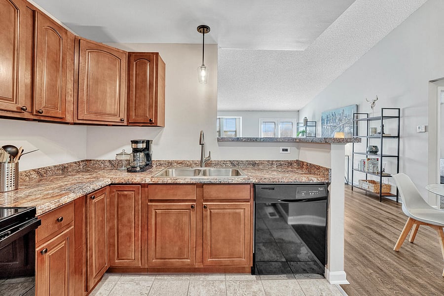 Furnished Finder property 604332_1 photo 11