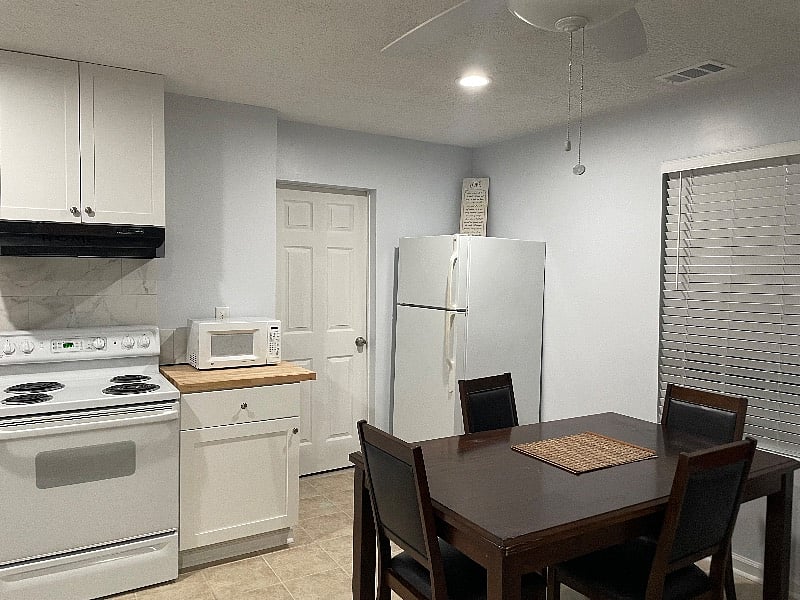 Furnished Finder property 604336_1 photo 3