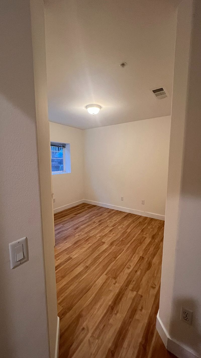 Furnished Finder property 604358_1 photo 7