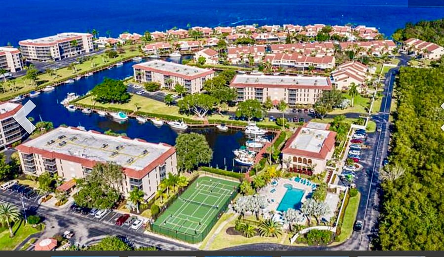 Emerald Pointe Living Community