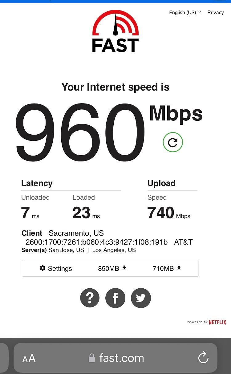 Enjoy of the fastest business-class fiber Internet at home.