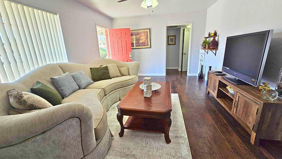 Furnished Finder property 604397_1 photo 3