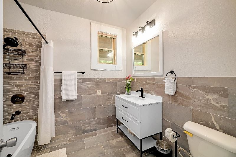 Furnished Finder property 604437_1 photo 18