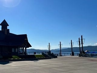 Lake Coeur d'Alene, McEuen Park restaurant and boat launch next to the Coeur D'Alene resort.