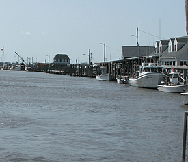 Seasonal head boat and restaurant