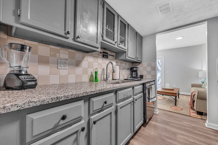 Furnished Finder property 604499_1 photo 7
