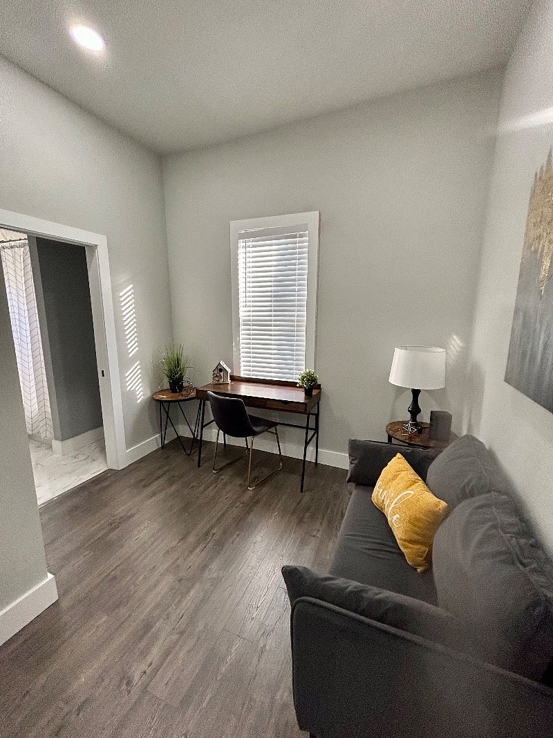 Furnished Finder property 604516_1 photo 20