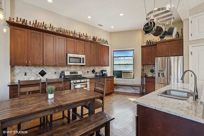 Furnished Finder property 604533_1 photo 9