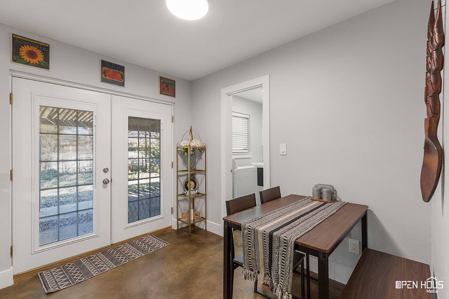 Furnished Finder property 604543_1 photo 24