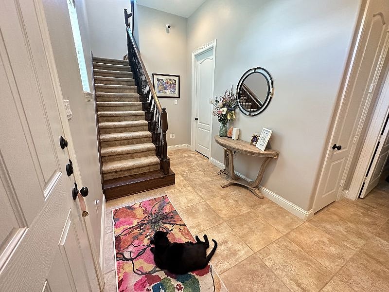 Furnished Finder property 604565_1 photo 17