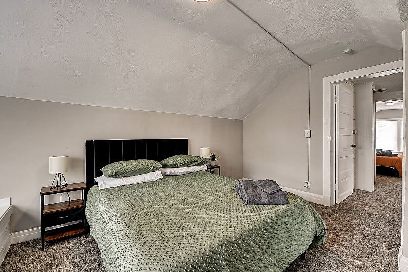 Furnished Finder property 604566_1 photo 23