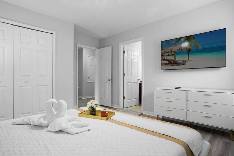 Furnished Finder property 604569_1 photo 37