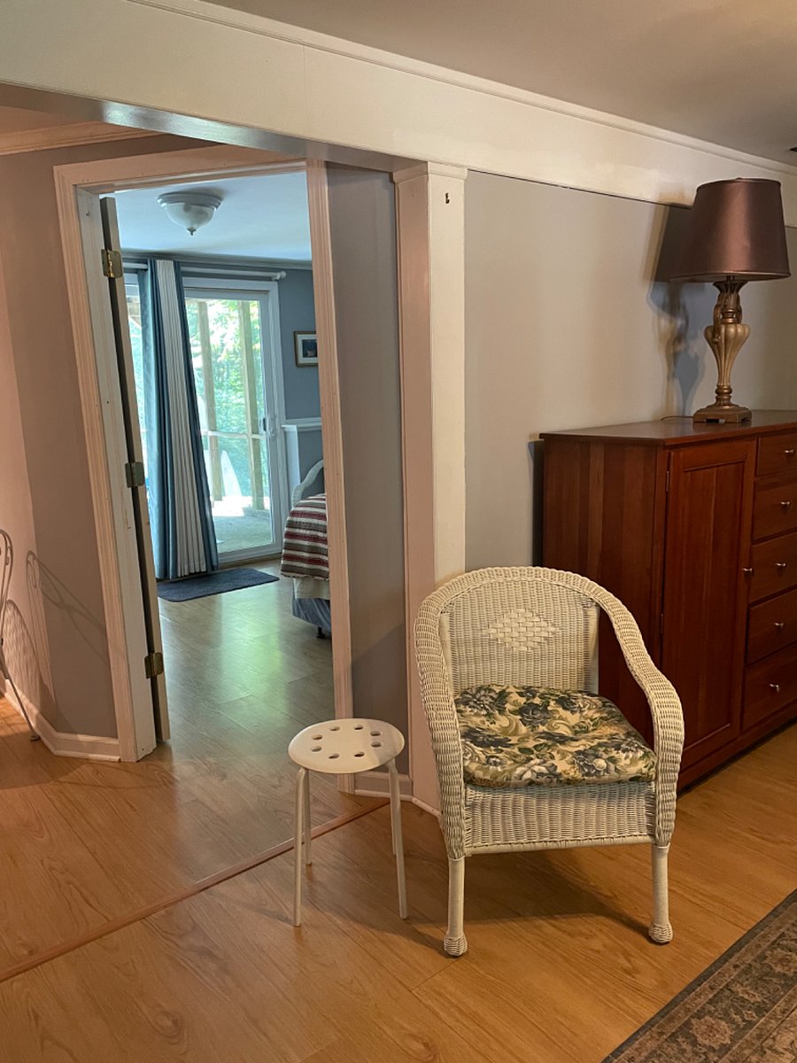 Furnished Finder property 604608_1 photo 8