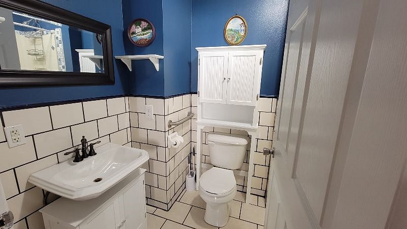 Central bathroom