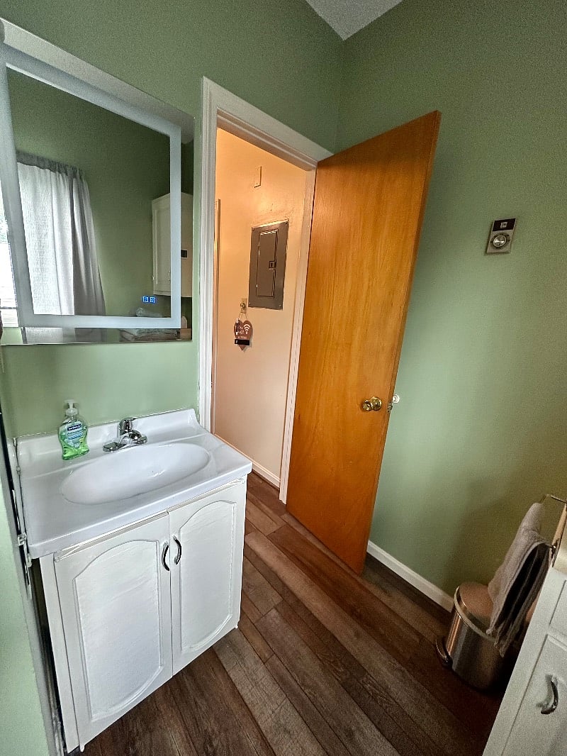 Furnished Finder property 604650_1 photo 8