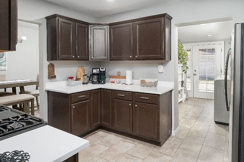Furnished Finder property 604655_1 photo 6