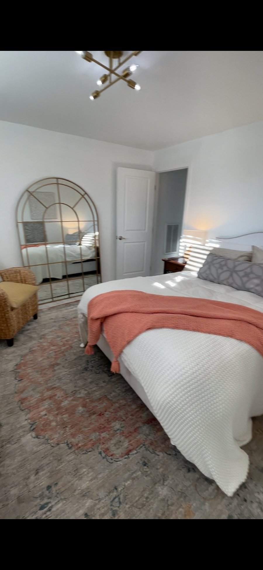 Furnished Finder property 604700_1 photo 7