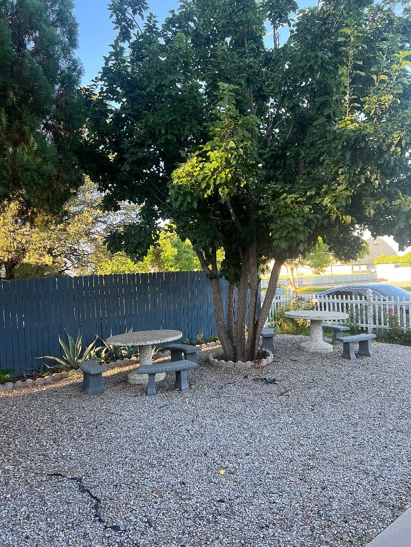 Furnished Finder property 604703_1 photo 3