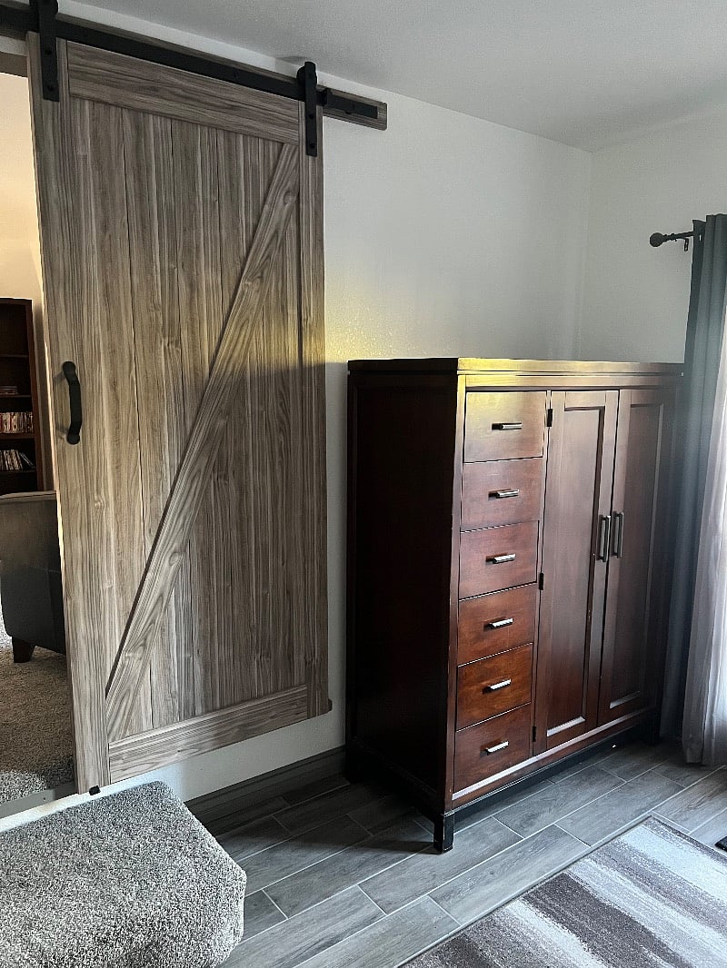Furnished Finder property 604703_1 photo 6