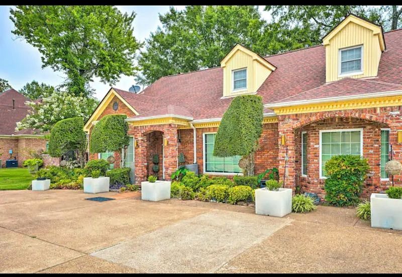 Furnished Finder property 604711_1 photo 3