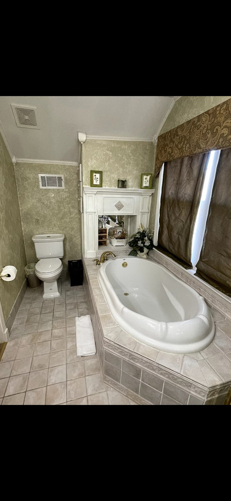 Furnished Finder property 604711_1 photo 14