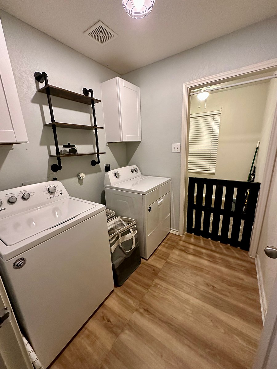 Furnished Finder property 604723_1 photo 15